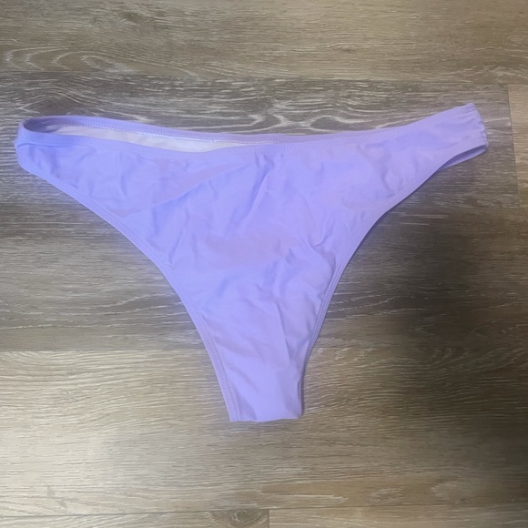 SHEIN bikini with skirt. M top, XL bottoms - Picture 6 of 7